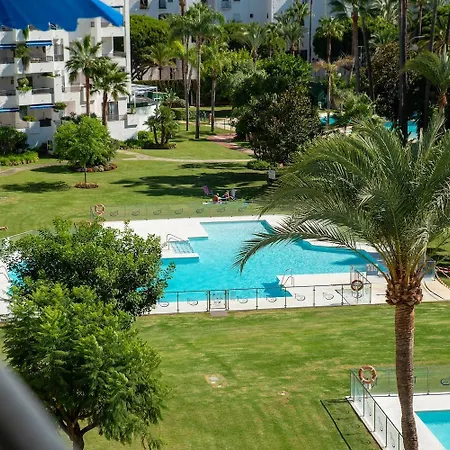 Excellent Banus With Pool And Parking Rdr473 Apartment