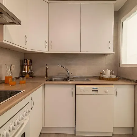 Excellent Banus With Pool And Parking Rdr473 아파트 *